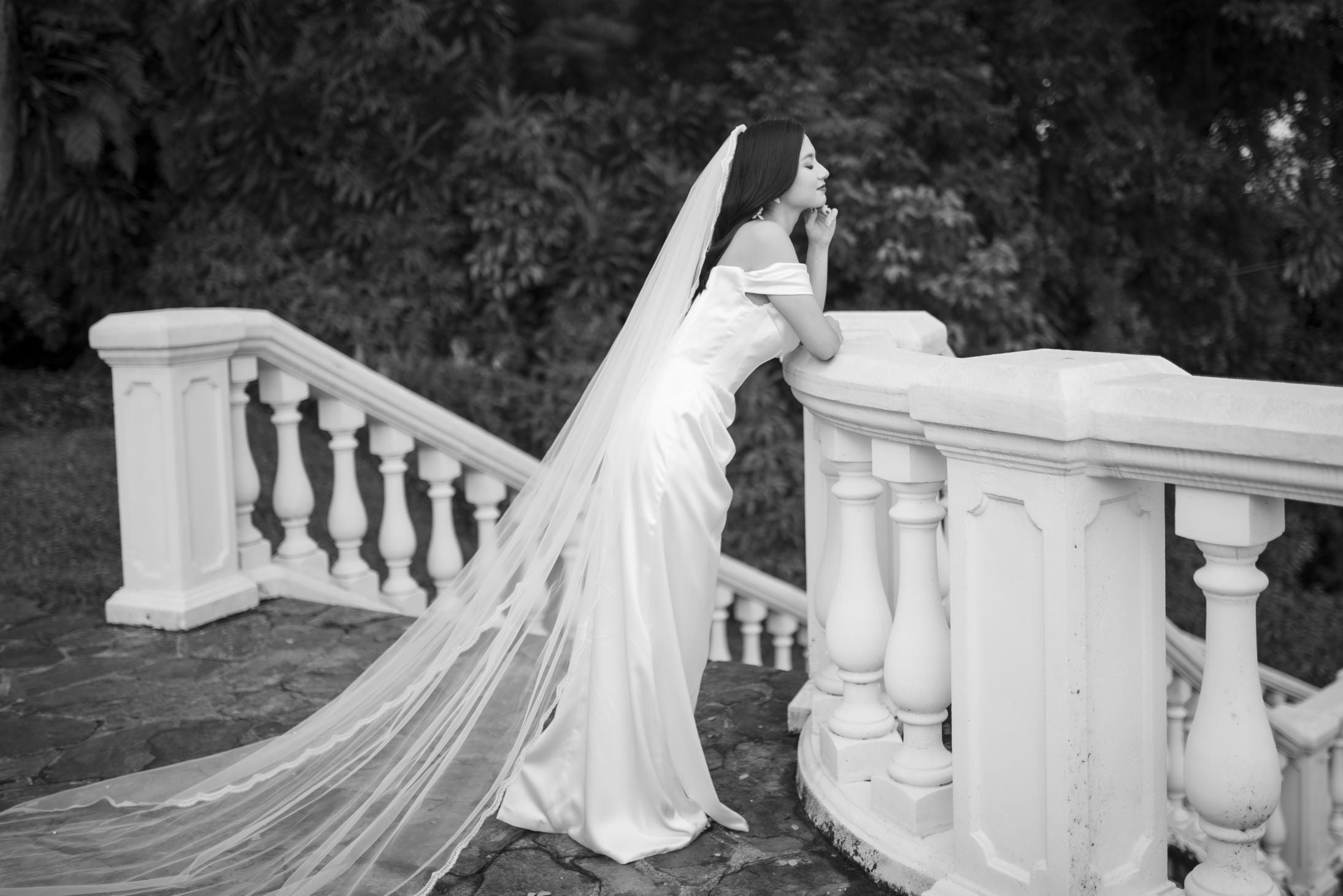 Short Train Minimal Wedding Gowns | Bone and Grey Bridal | Online Bridal Shop Singapore Canada USA Short Train Minimal Wedding Gowns | Bone and Grey Bridal | Online Bridal Shop Singapore Canada USA