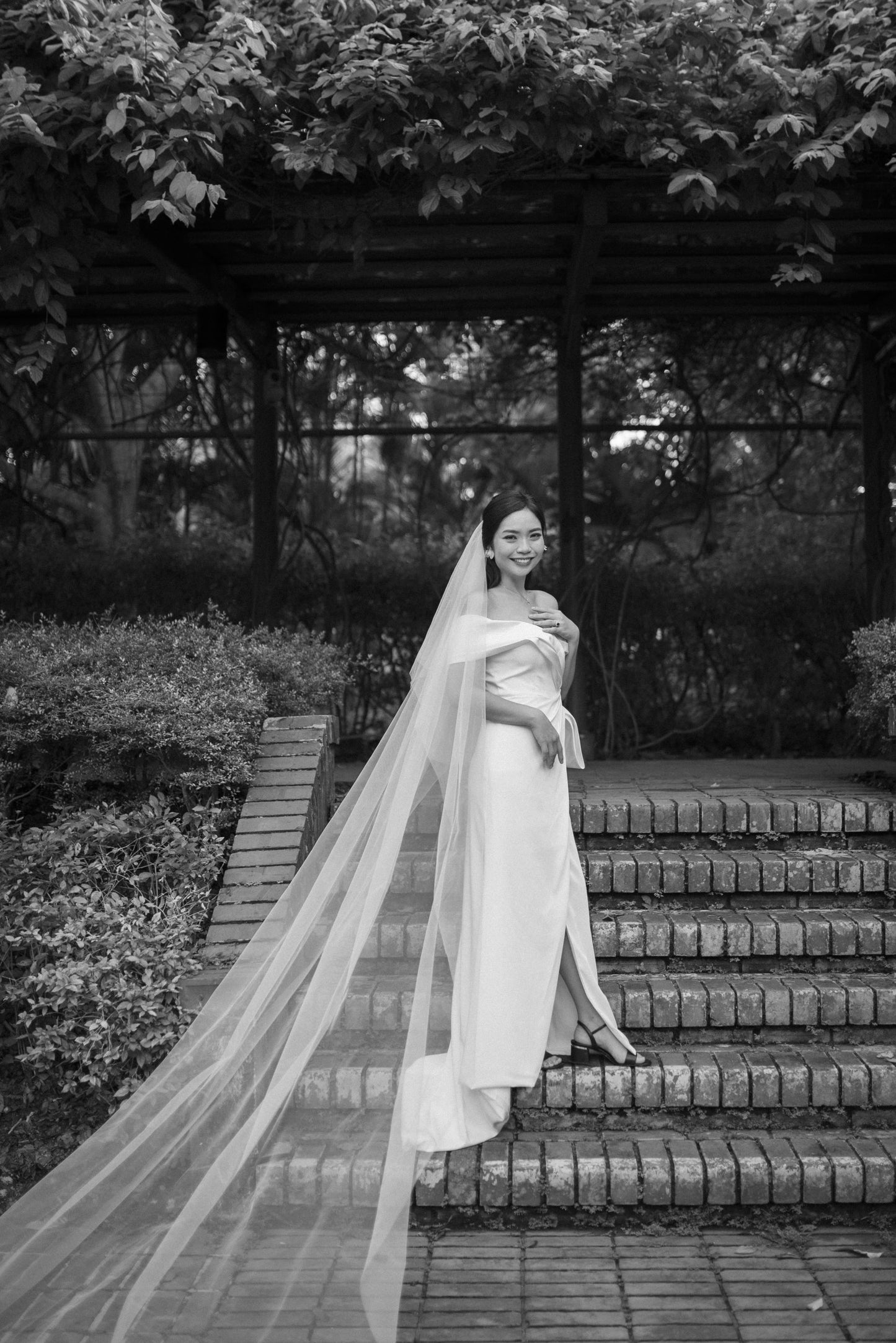 Chloe 2-tiered Tulle Cathedral Veil | Bone & Grey Bridal Accessories
