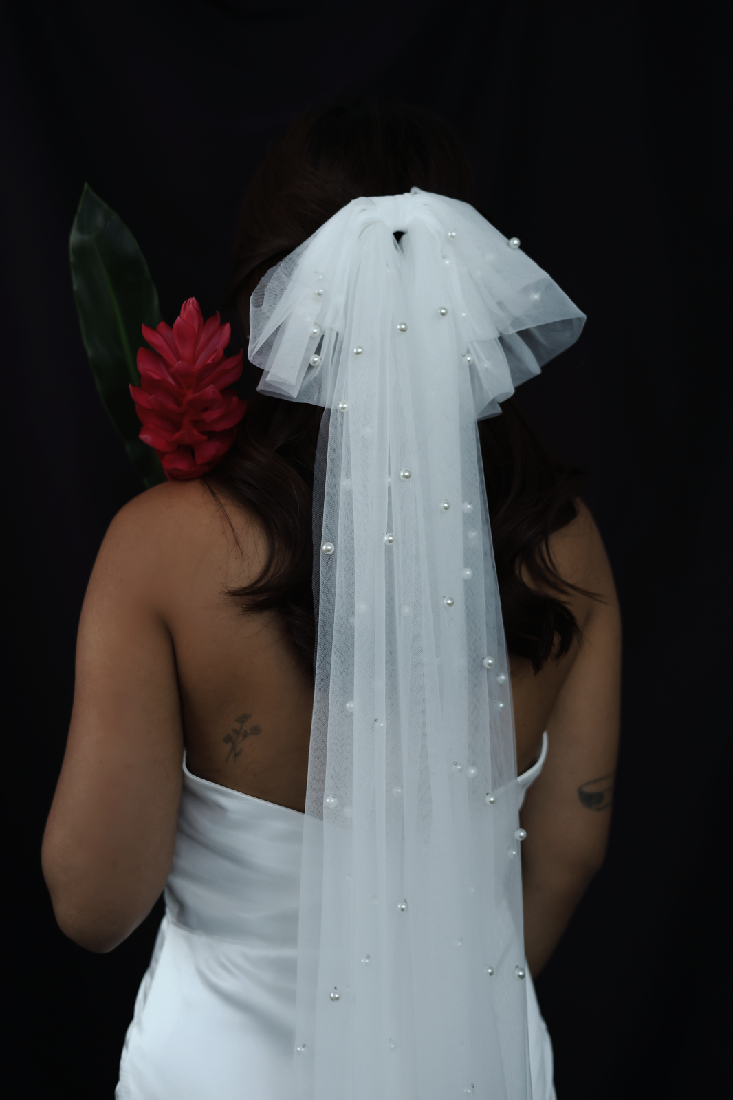Serene Beaded Bow Veil | Bone & Grey Bridal Accessories