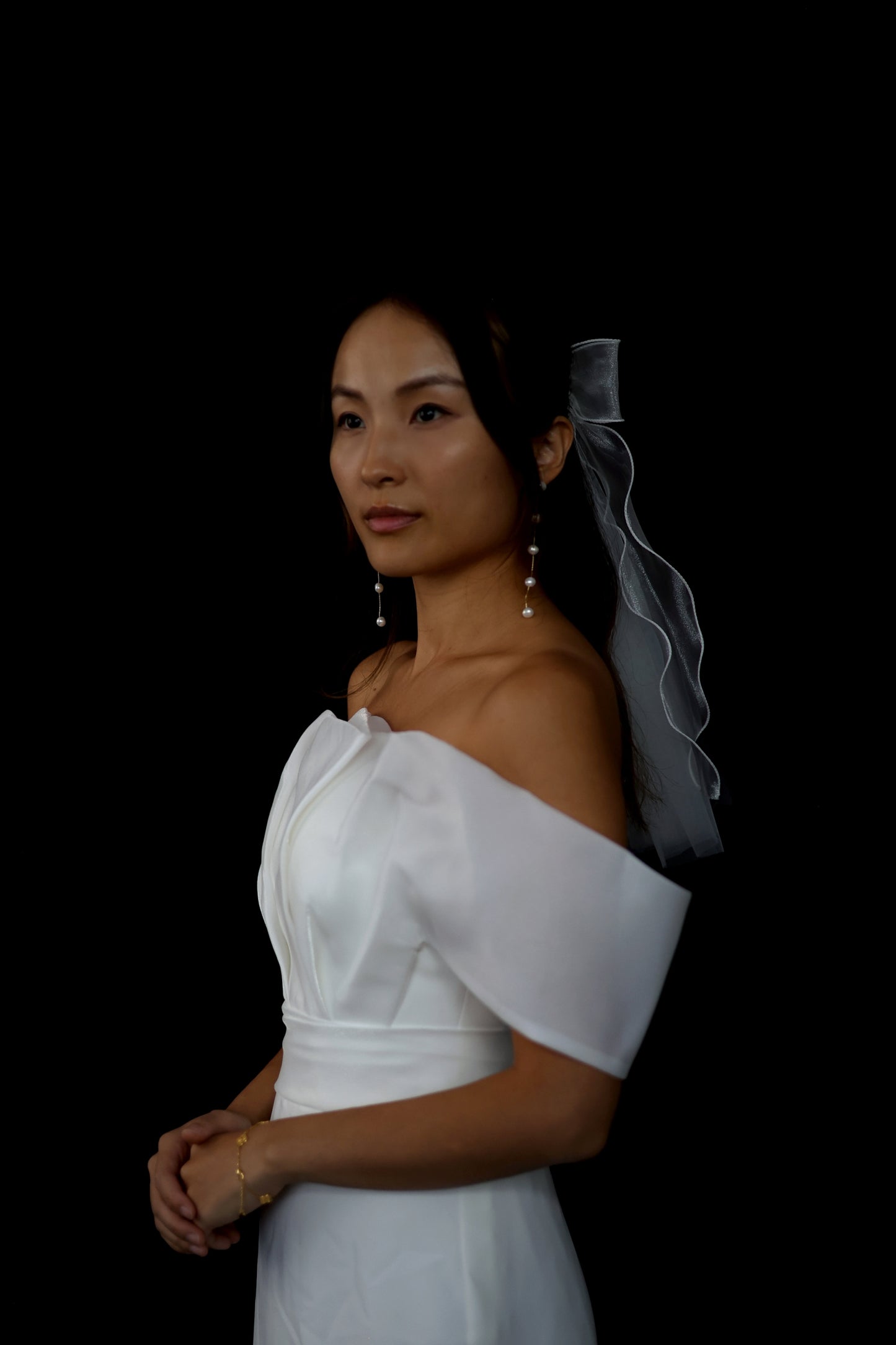 Yuna Tulle & Organza Ribbon Veil | Bone and Grey Bridal Accessories | Wedding Veils & Hair Accessories Online Singapore Canada US Fast-Shipping Veils for Brides