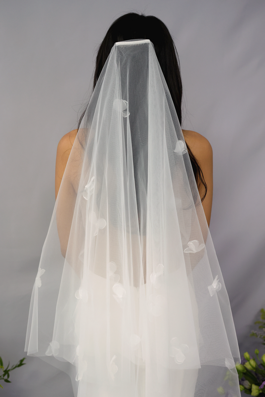 Isabelle Floral Veil | Bone & Grey Bridal Accessories