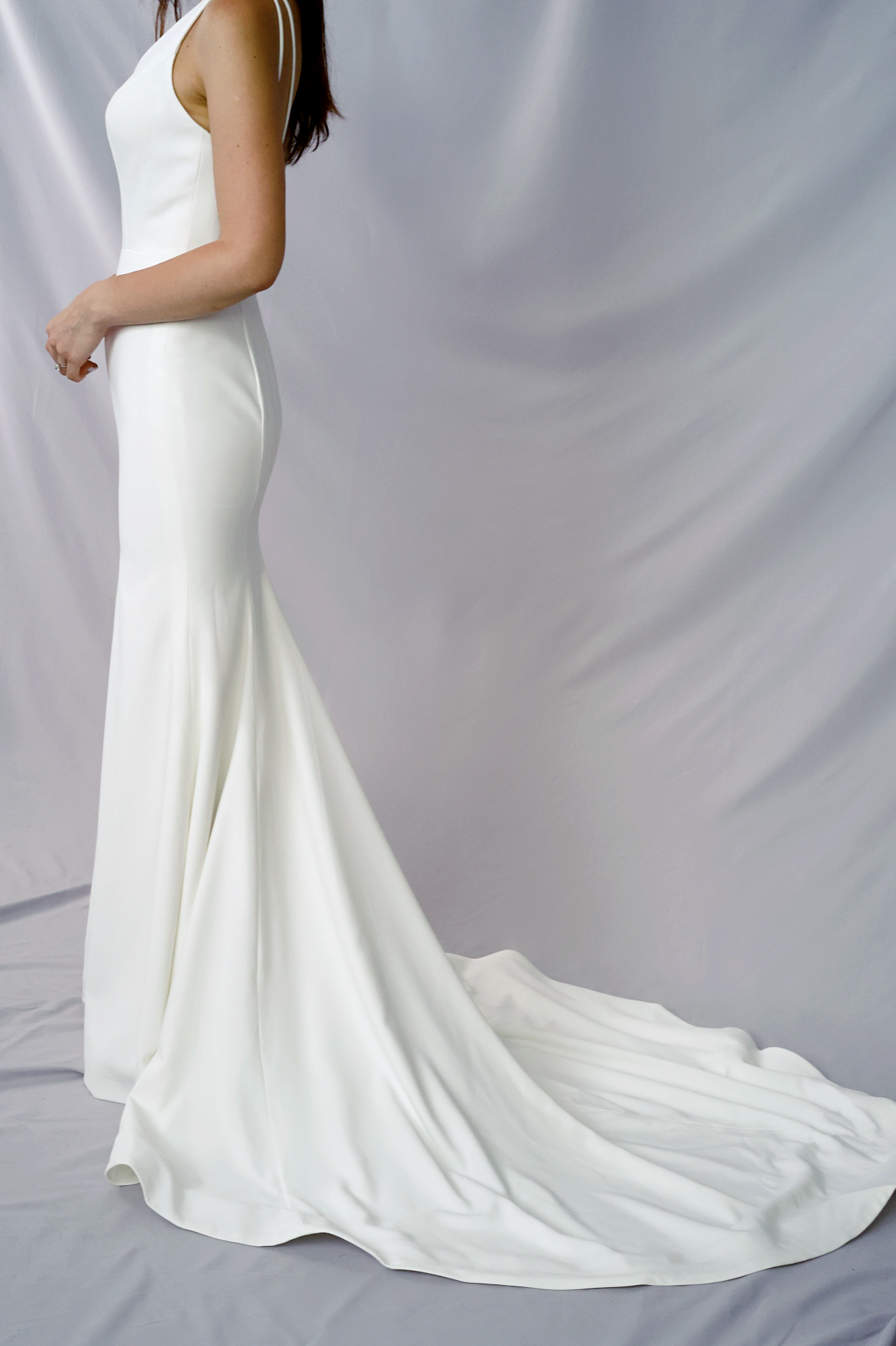 Full Train, The 4 Most Common Types Of Wedding Dress Bustles | Bone and Grey Bridal Blog | Simple Affordable Minimalist Wedding Dresses Online Canada Australia US UK Singapore