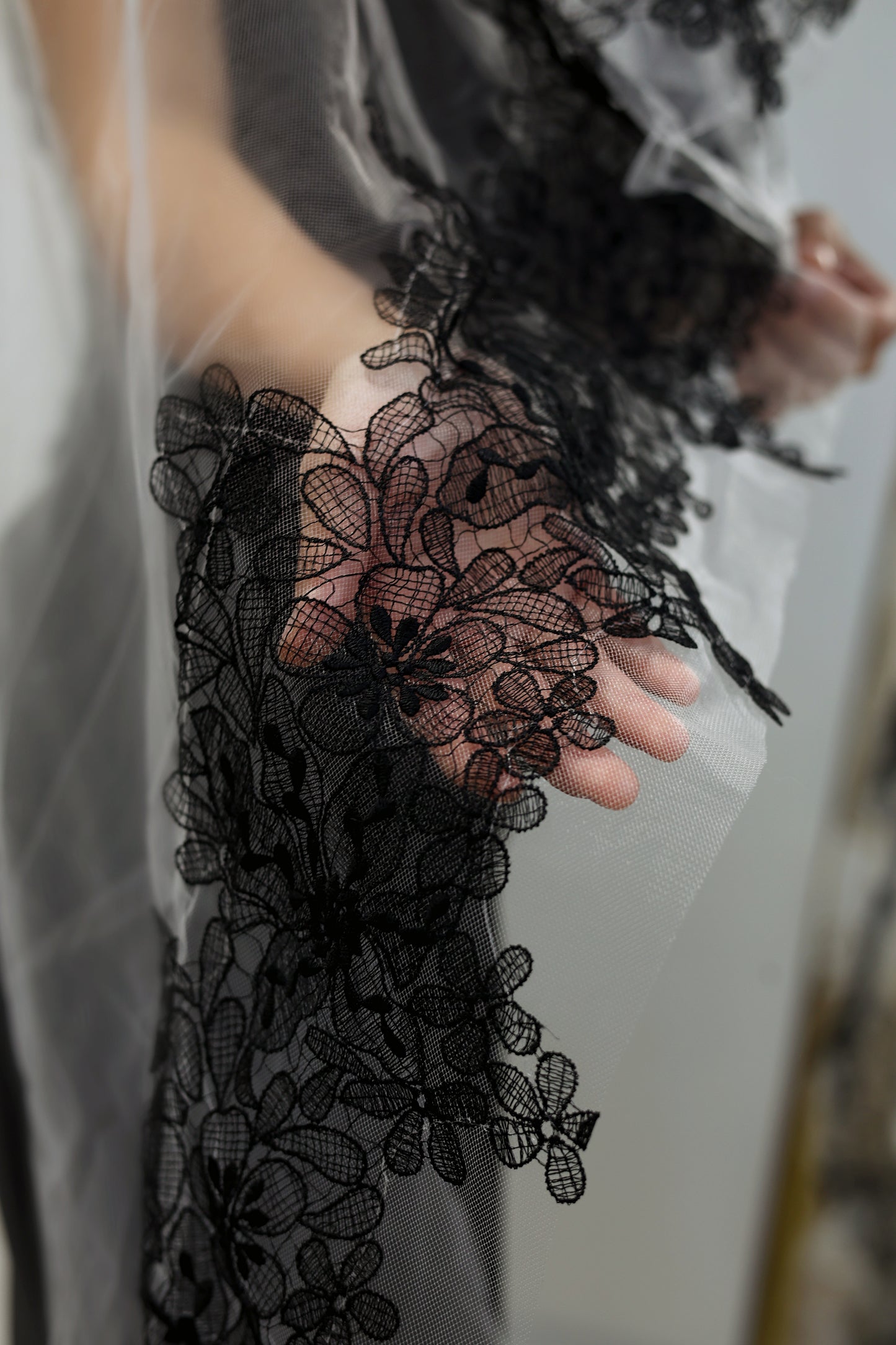 Victoria Black Floral Lace Embroidery Veil