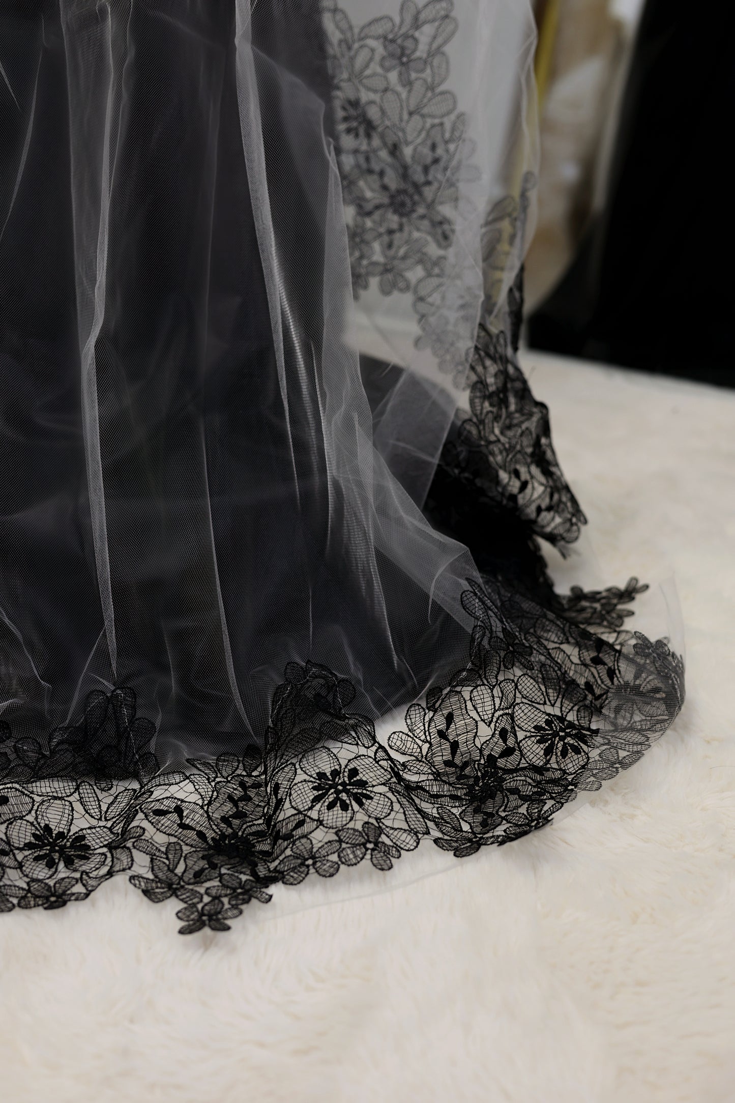 Victoria Black Floral Lace Embroidery Veil