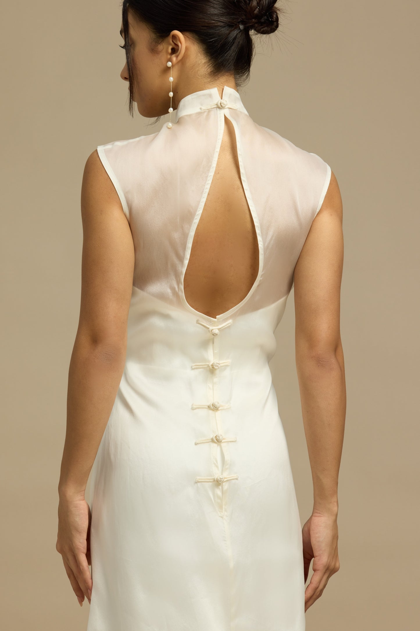 Lily 2-Piece Minimalist Sweetheart Column Wedding Dress with Qipao Cheongsam Mandarin Collar Mulberry Silk Overlay | Bone and Grey Bridal | Affordable Minimal Simple Bridal Gowns Online Canada USA Singapore
