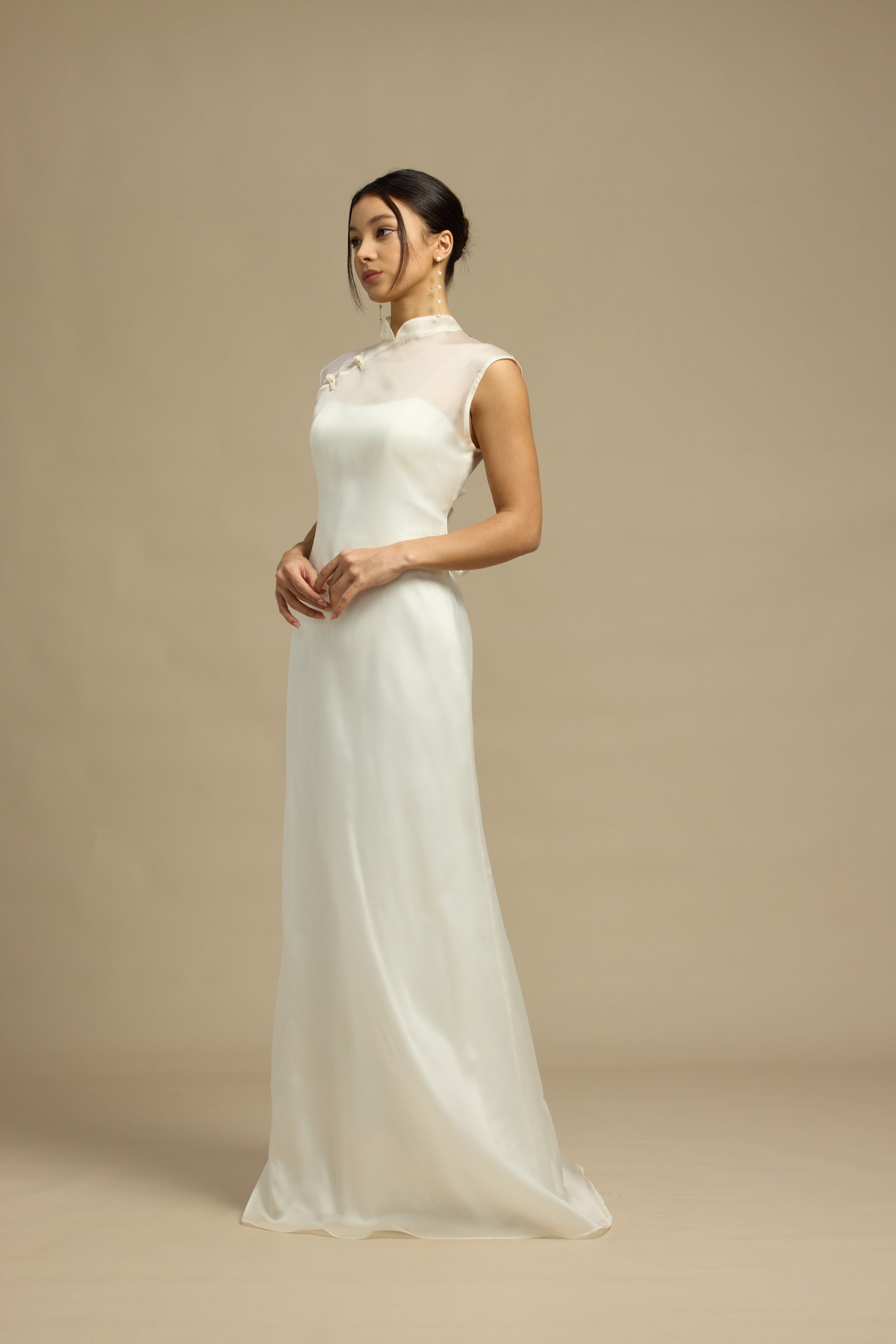 Lily 2-Piece Minimalist Sweetheart Column Wedding Dress with Qipao Cheongsam Mandarin Collar Mulberry Silk Overlay | Bone and Grey Bridal | Affordable Minimal Simple Bridal Gowns Online Canada USA Singapore