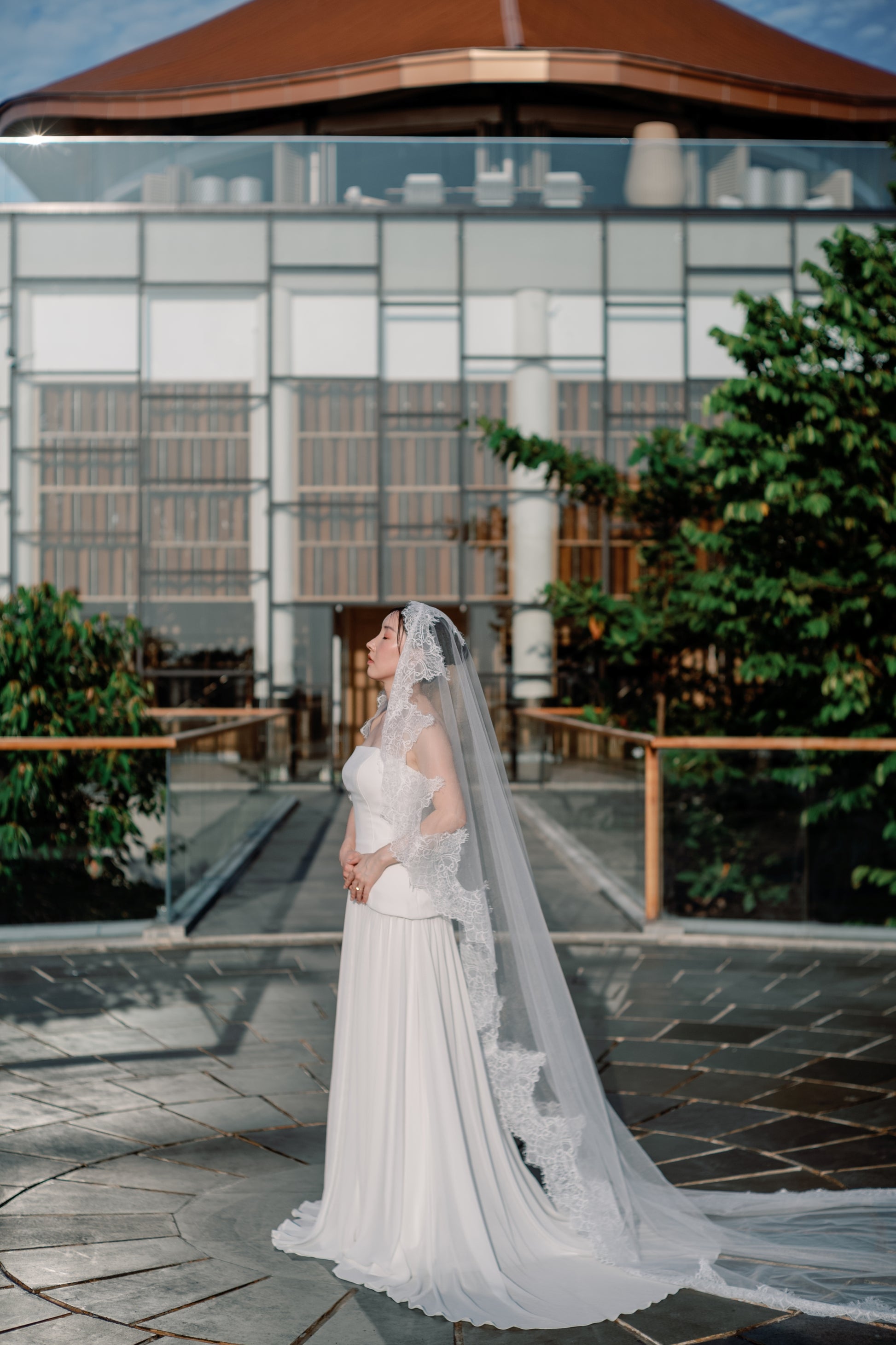Maria Lace Cathedral Mantilla Tulle Bridal Veil | Bone and Grey Bridal Accessories | Wedding Veils Online Singapore Canada US Fast-Shipping Veils for Brides