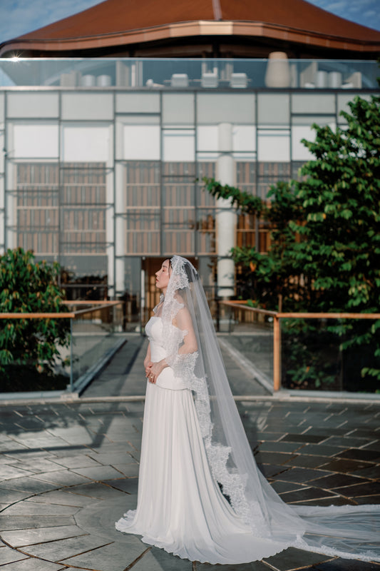 Maria Lace Cathedral Mantilla Tulle Bridal Veil | Bone and Grey Bridal Accessories | Wedding Veils Online Singapore Canada US Fast-Shipping Veils for Brides