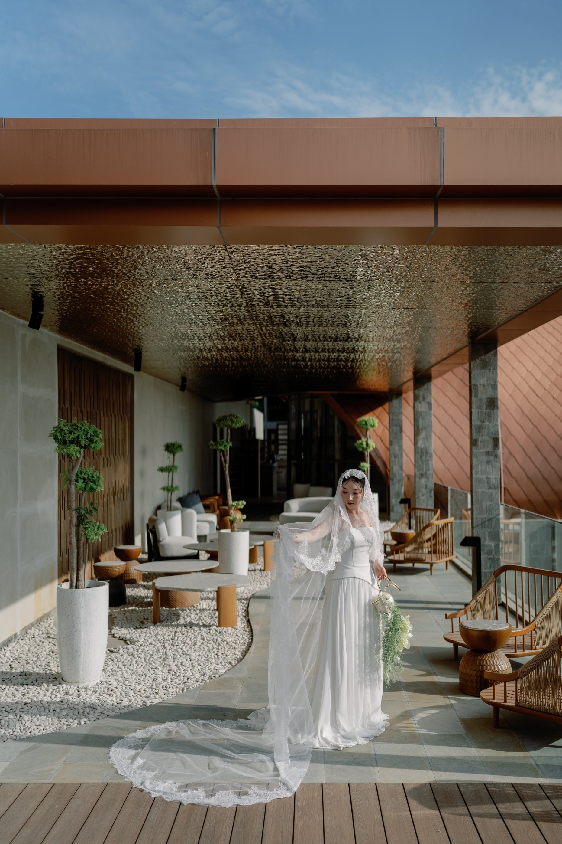 Maria Lace Cathedral Mantilla Tulle Bridal Veil | Bone and Grey Bridal Accessories | Wedding Veils Online Singapore Canada US Fast-Shipping Veils for Brides